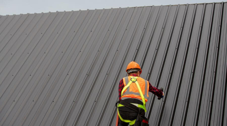 Professional residential roofers in Shirley, IL